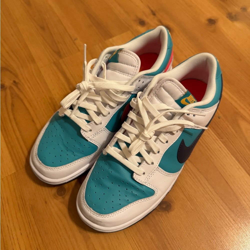 NIKE DUNK LOW RETRO DUSTY CACTUS/THUNDER BLUE-WHITE
